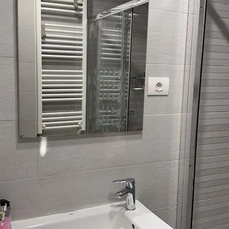 Apartamento Ciudad Jardín 1bdrm I 1shwr I Ext I Parking Bilbao