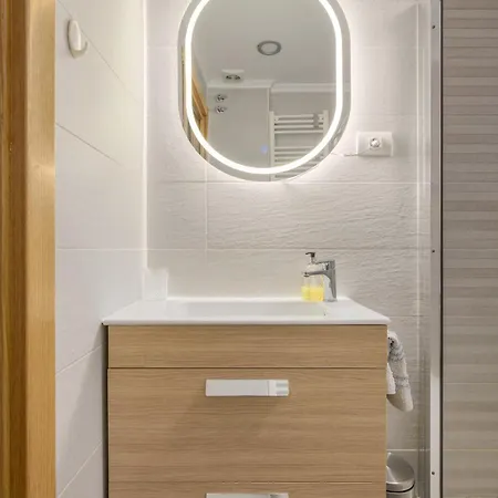 Ciudad Jardín 1bdrm I 1shwr I Ext I Parking * Bilbao